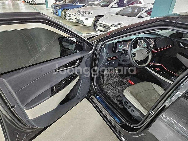 EV6 중고 EV6 중고차 회색 2022년식 47,011km 롱레인지 AWD 어스 중고자동차--6